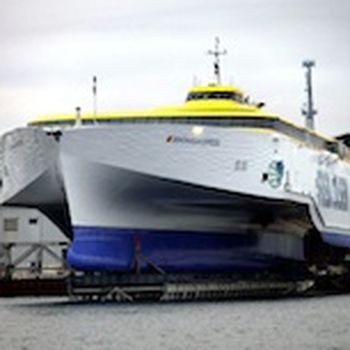 Trimaran