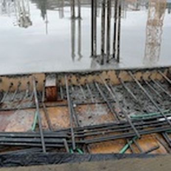 Heat rods for pre-stressed concrete