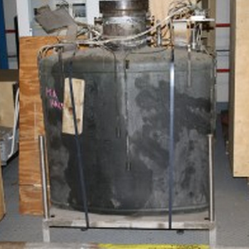 Joule-heated ceramic melter