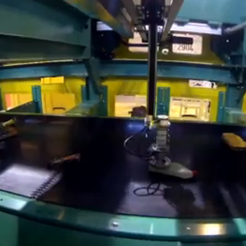 Municipal waste sorting machines