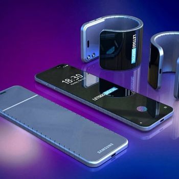 Bendable Wrist Cuff Smartphone