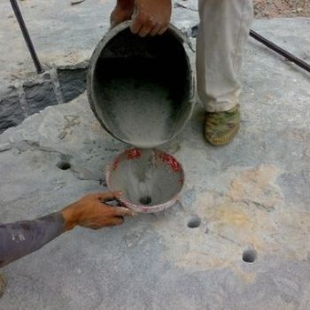 Expansive Grout