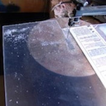 Cutting plastic
