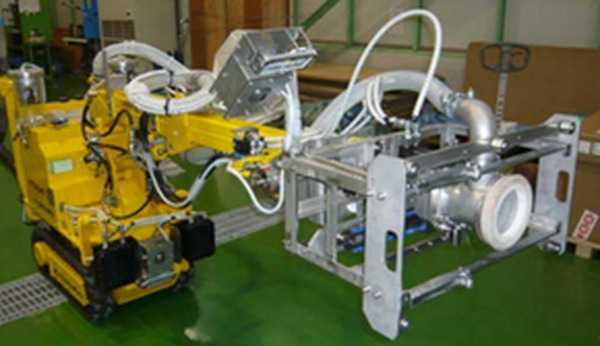 High Pressure Water Decontamination Robot