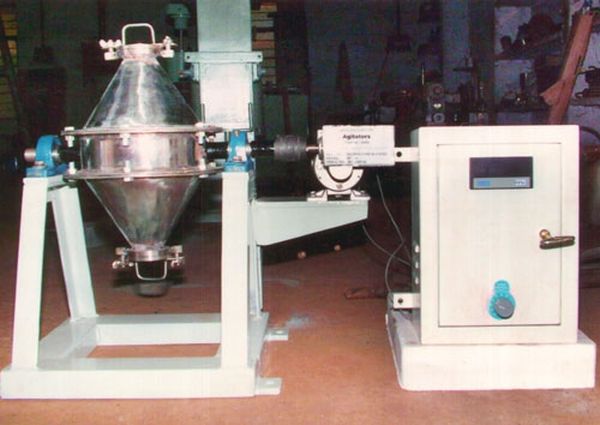 Double Cone Blender