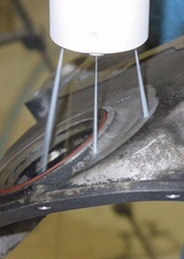 Ultra-High Pressure Cryogenic Cleaning