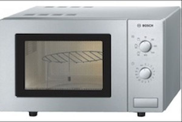 Grill in a microwave oven
