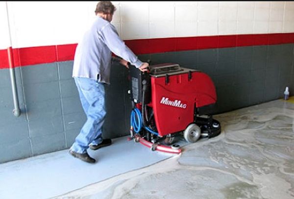 Industrial Floor Scrubbers