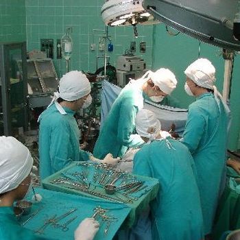 Sterile gloves