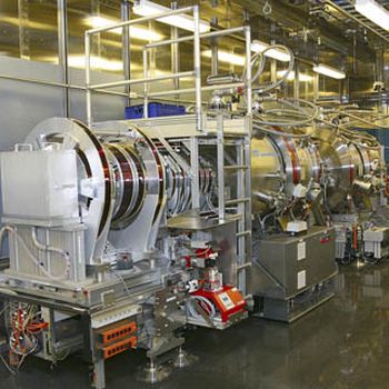 Neutron spin echo spectroscopy