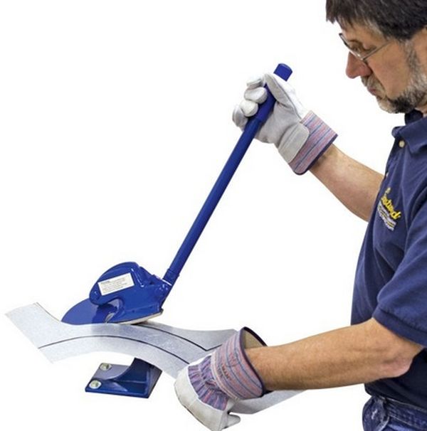 Throatless shear